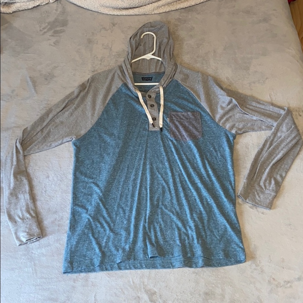 Levi’s Cotton Hoodie